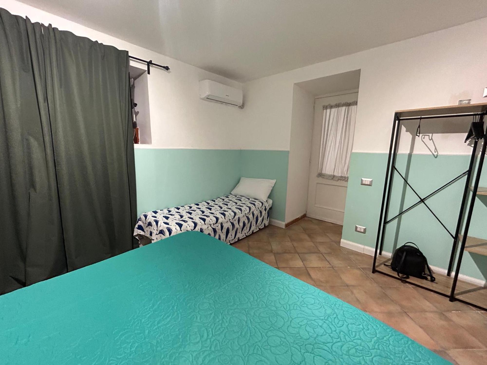 Intero Alloggio Salita Tasso Naples Exterior photo